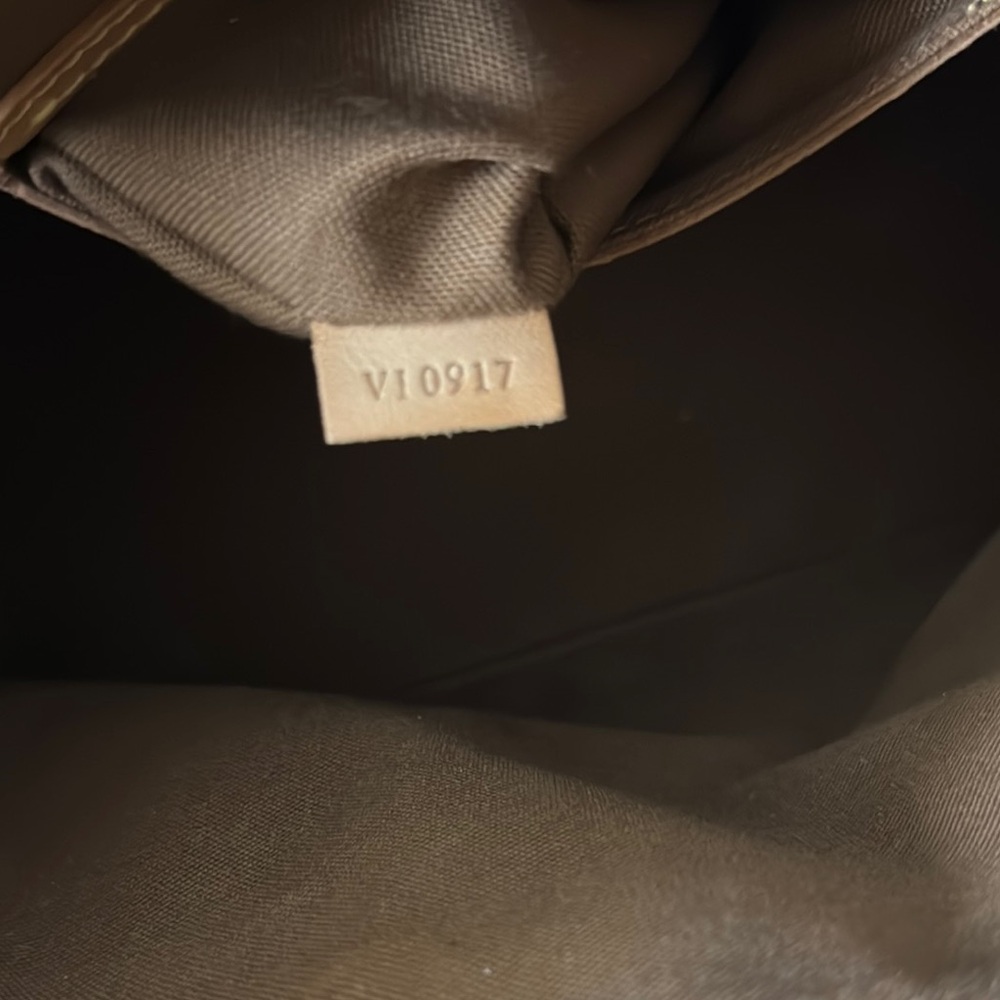 Louis Vuitton Brown Monogram Satchel Bag - Picture 2 of 9